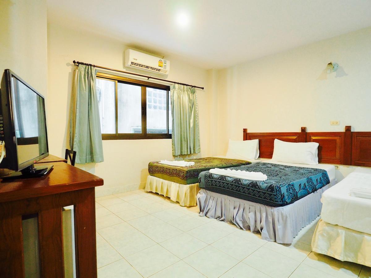 Sawasdee Mansion Hotel Patong Exterior photo