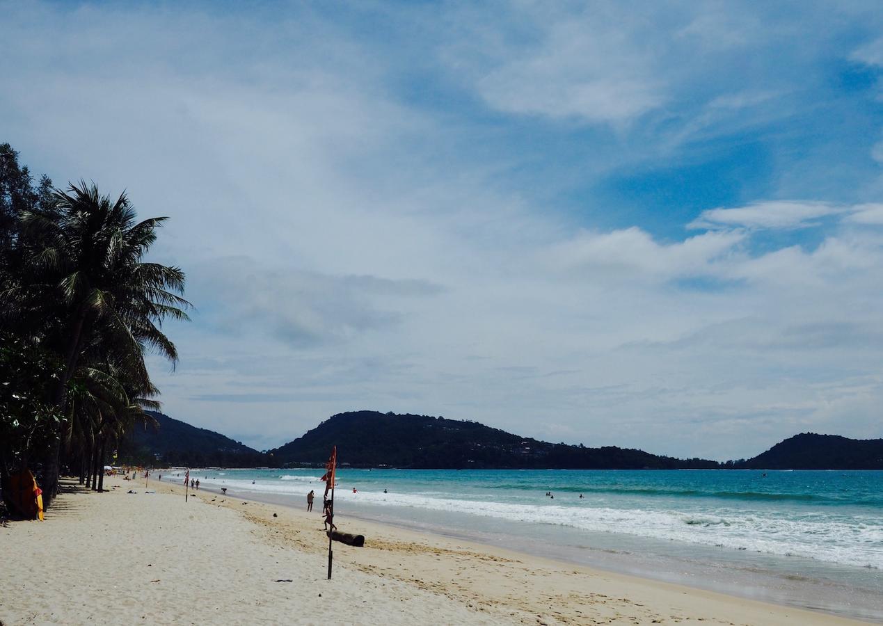 Sawasdee Mansion Hotel Patong Exterior photo