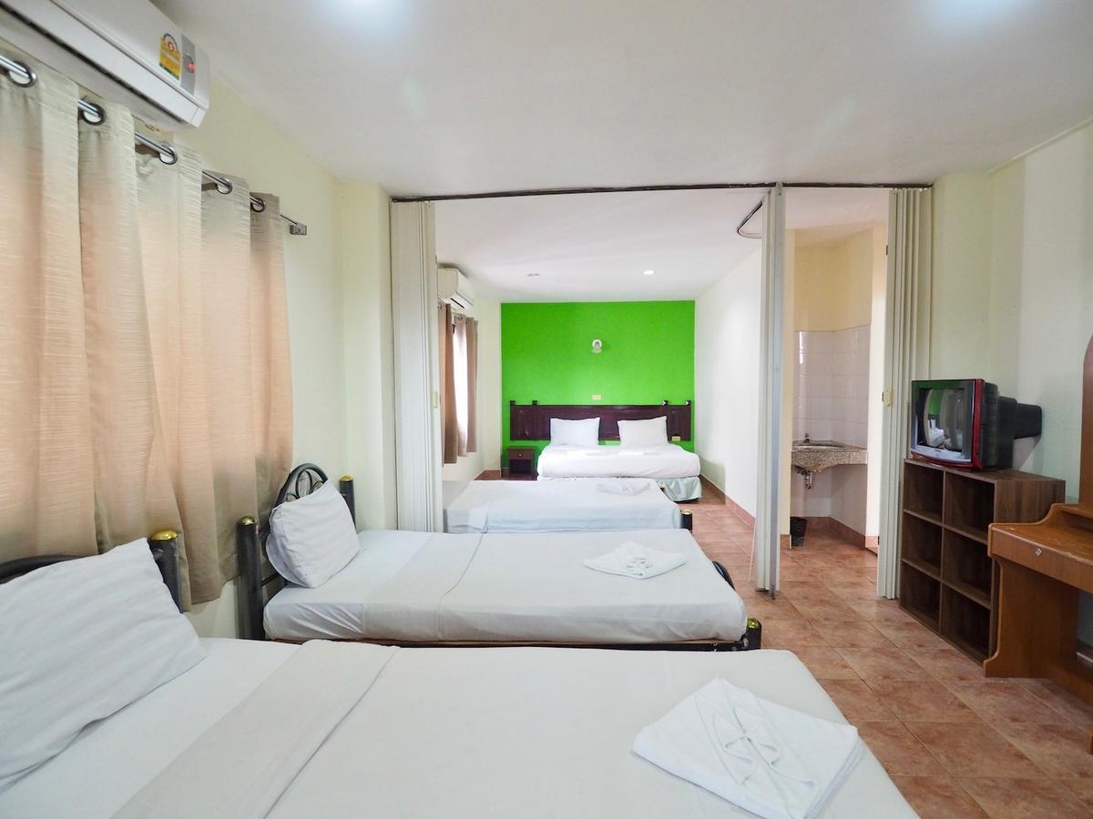Sawasdee Mansion Hotel Patong Exterior photo
