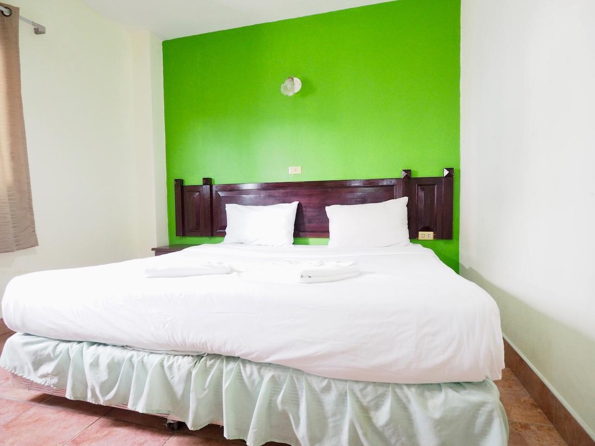Sawasdee Mansion Hotel Patong Exterior photo