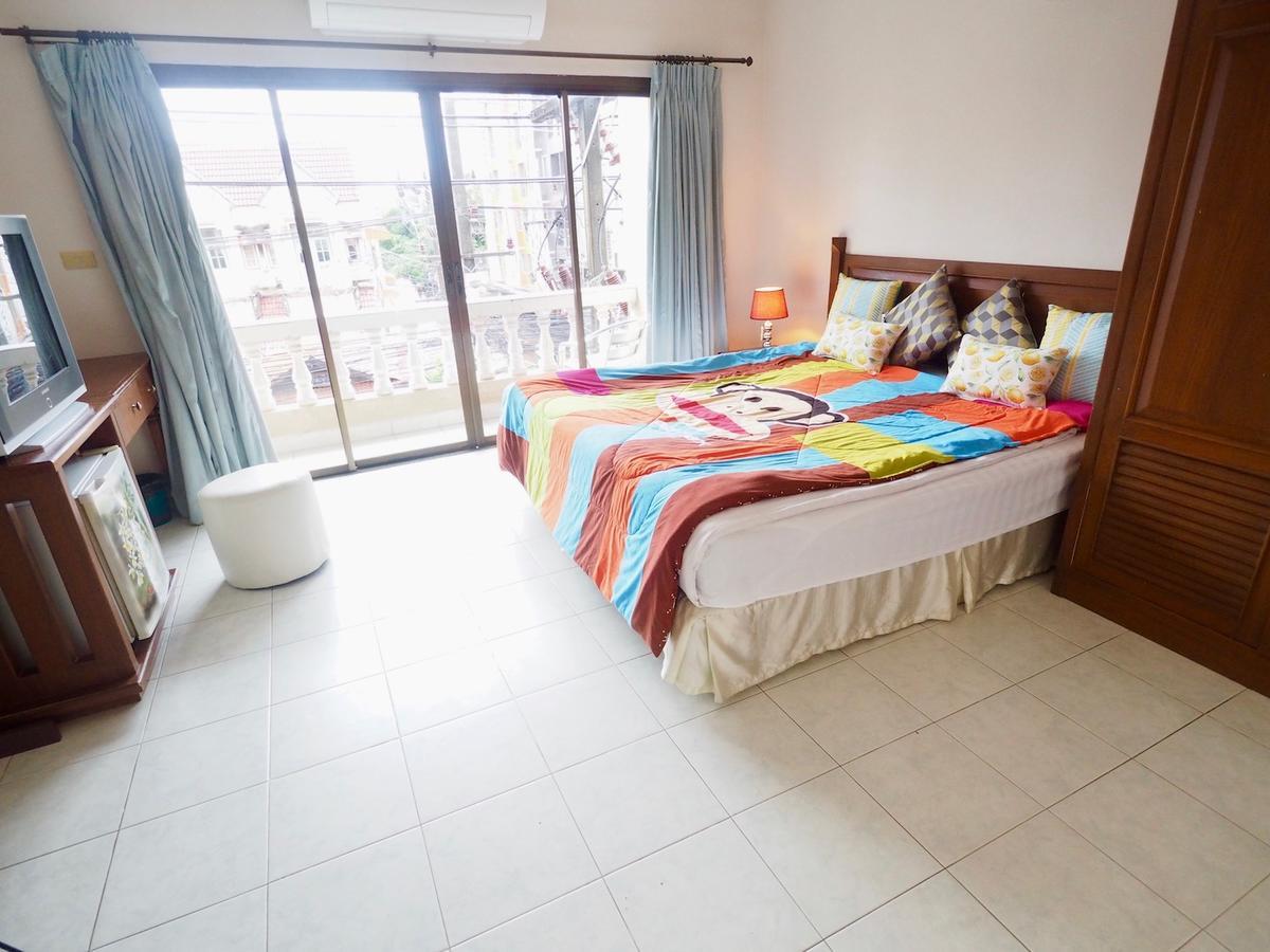 Sawasdee Mansion Hotel Patong Exterior photo