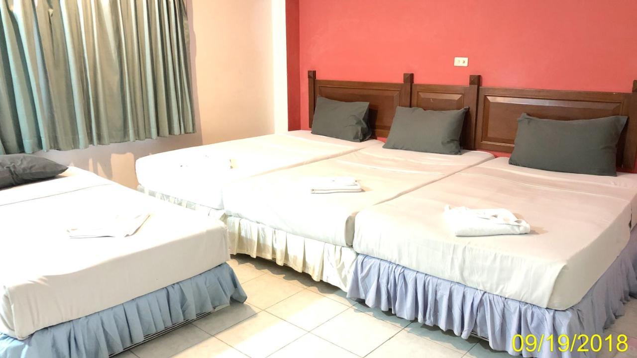 Sawasdee Mansion Hotel Patong Exterior photo